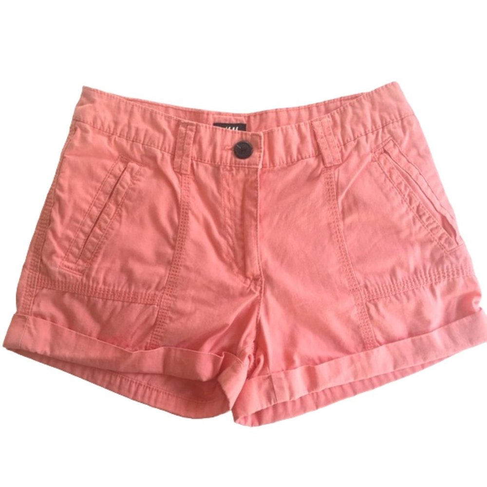 NWOT H&M Classic Coral Pink Cargo Shorts Like New Size 4 Small/Medium Fit